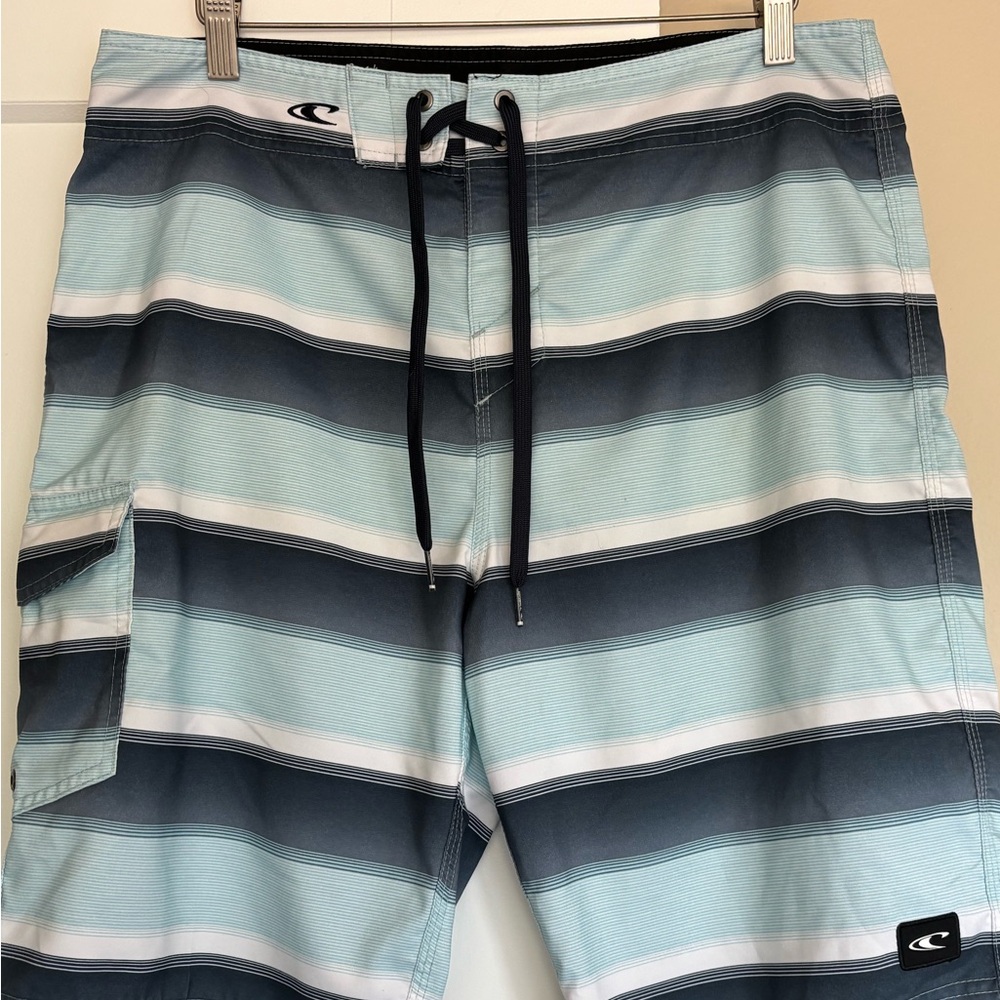 O'Neill Men's (NWOT) Aqua and Gray Striped Board Shorts Size 32
